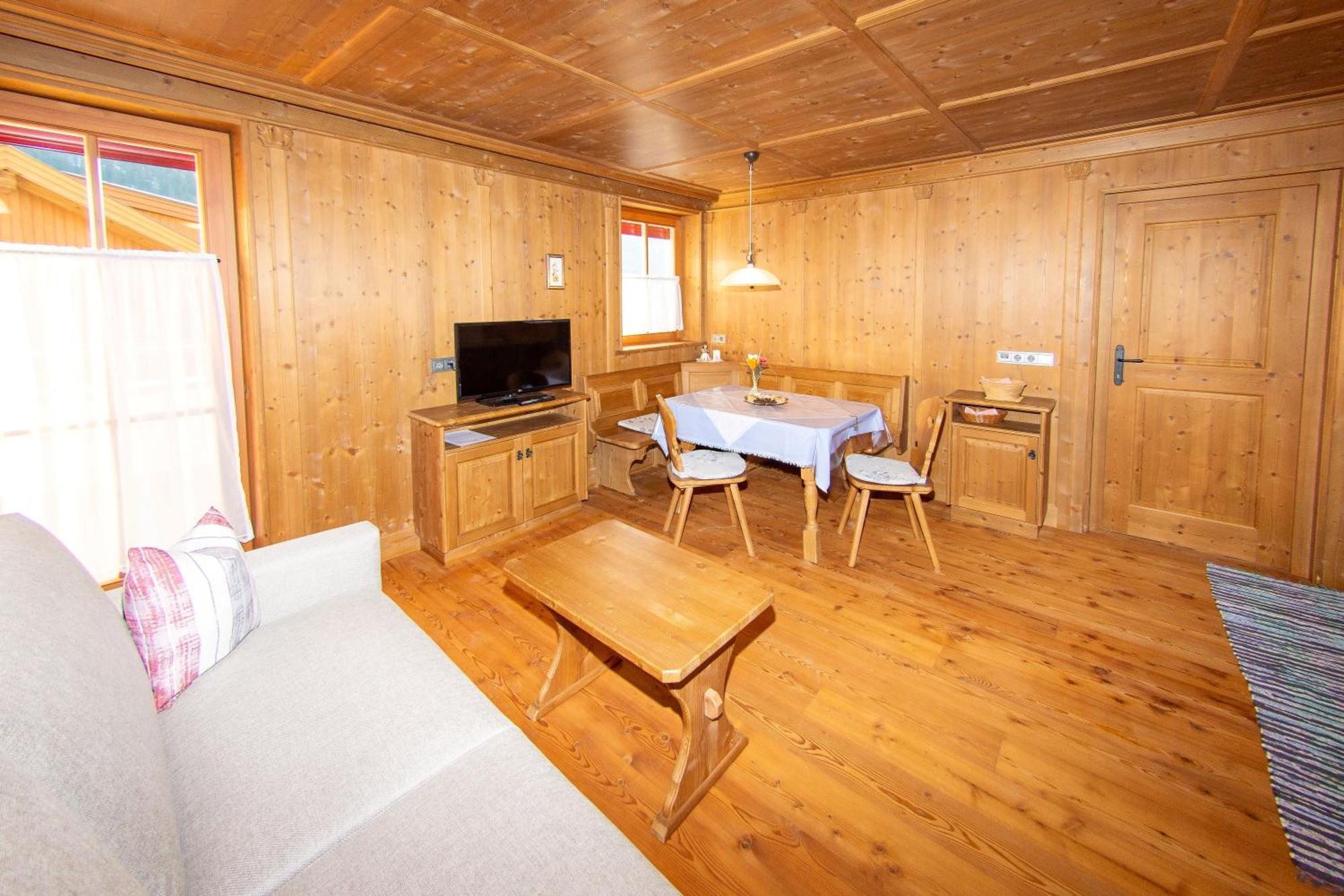 Appartement Ansitz Steiner à Dobbiaco Extérieur photo