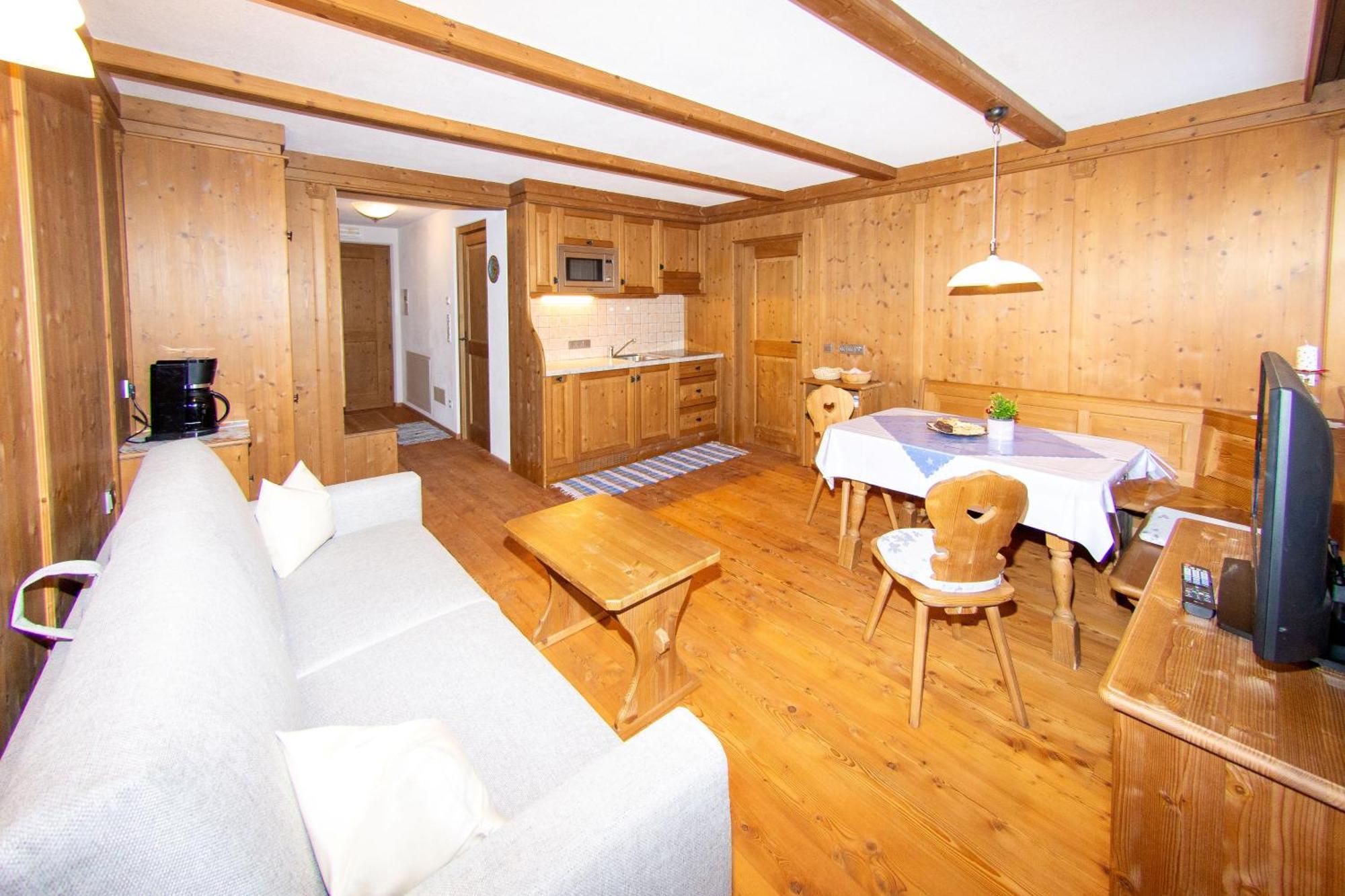 Appartement Ansitz Steiner à Dobbiaco Extérieur photo